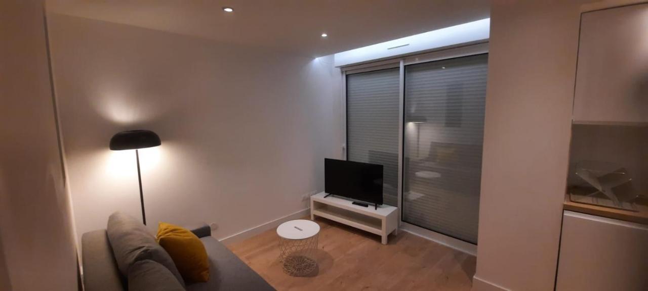 Apartment T 2 Mottland 300 M